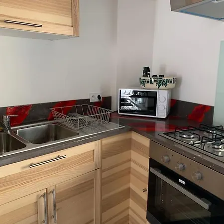 Du Sabotier בית נופש