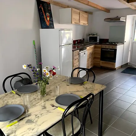 Du Sabotier בית נופש *